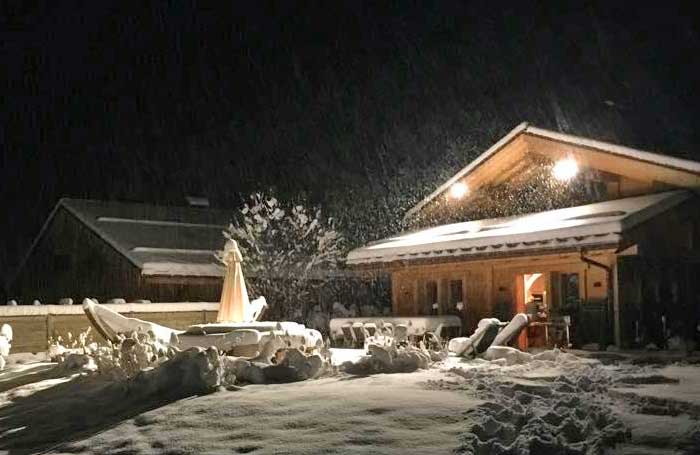 Le Chalet Inarpa location vacances hiver  grand chalet de luxe à louer à la Clusaz été et hiver situé aux Confins