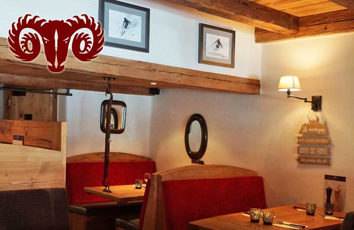 petits espaces intimes pour déjeuner tranquillement en tête à tête dans notre restaurant l'Outa la Clusaz