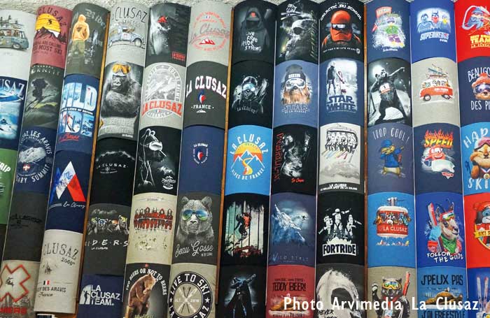 Tee shirt La Clusaz Haute Savoie La boutique Domino vous propose un très grand choix de tee shirt pour tous les goûts